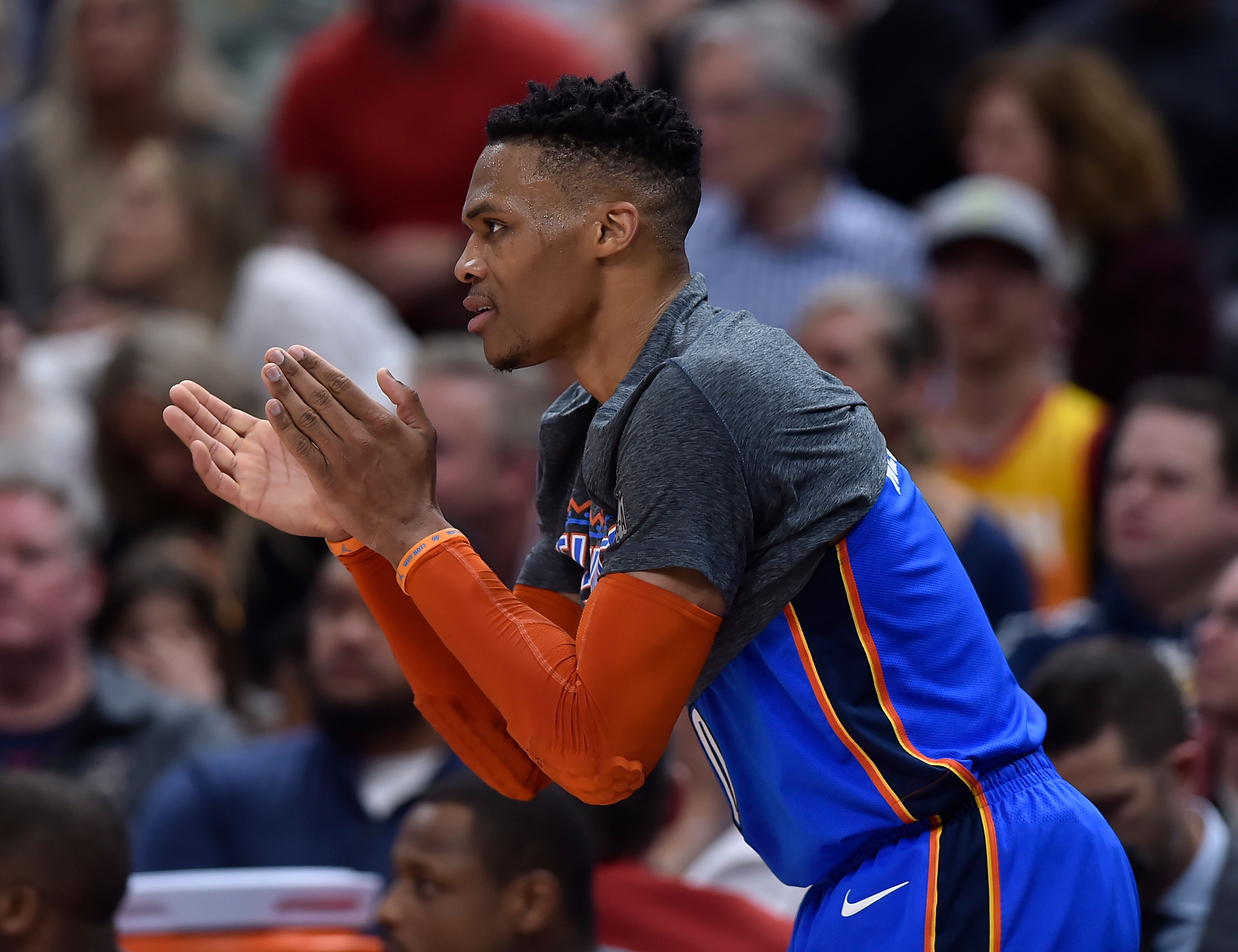 面对公牛时 面对公牛时