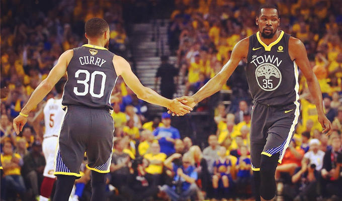 年轻锋线 年轻锋线