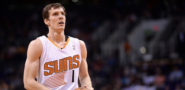 篮板压制 篮板压制